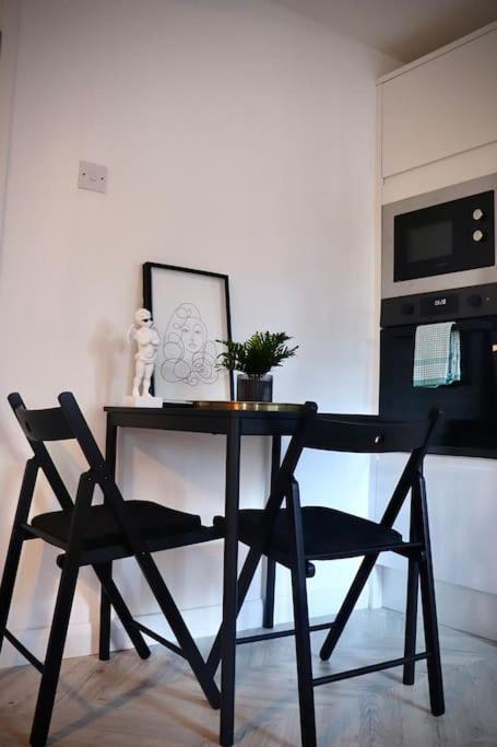 Tower 58Funky, Central, Free Parking York Bagian luar foto